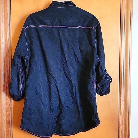 Black and Red button-up shirt size M - Picture 3 of 4